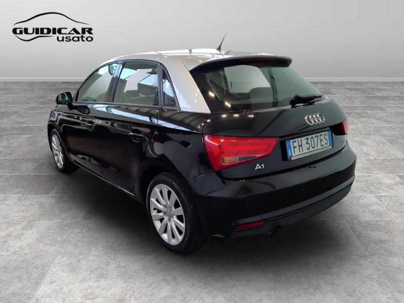 GuidiCar - AUDI A1 I 2015 Sportback 2016 A1 Sportback 1.0 tfsi ultra Metal Plus 95cv Usato