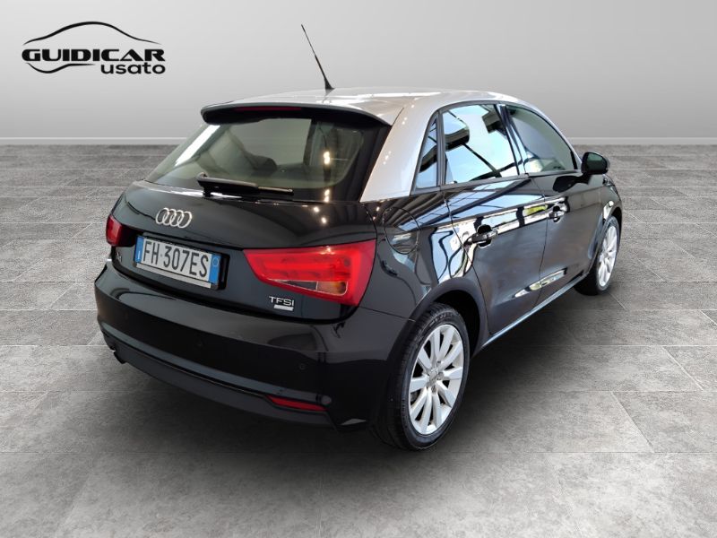 GuidiCar - AUDI A1 I 2015 Sportback 2016 A1 Sportback 1.0 tfsi ultra Metal Plus 95cv Usato