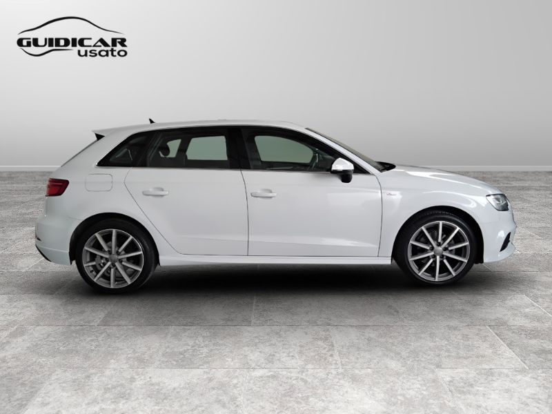 GuidiCar - AUDI A3 III 2016 Sportback 2018 A3 Sportback 30 1.6 tdi Sport 116cv s-tronic Usato