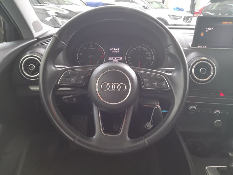 GuidiCar - AUDI A3 III 2016 Sportback 2018 A3 Sportback 30 1.6 tdi Sport 116cv s-tronic Usato