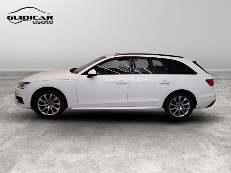 GuidiCar - AUDI A4 V 2019 Avant 2020 A4 Avant 35 2.0 tdi mhev Business Advanced 163cv s-tronic Usato