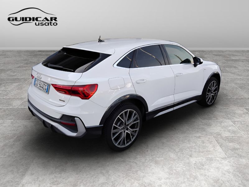 GuidiCar - AUDI Q3 2019 Sportback 2021 Q3 Sportback 40 2.0 tdi S line edition quattro 200cv s-tronic Usato