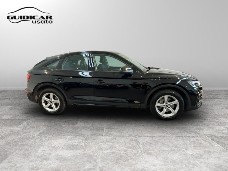 GuidiCar - AUDI Q5 Sportback 2021 2022 Q5 Sportback 35 2.0 tdi mhev 12V Business Advanced s tronic Usato