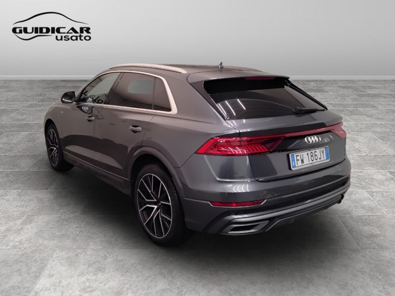 GuidiCar - AUDI Q8 2019 Q8 50 3.0 tdi mhev Sport quattro tiptronic Usato