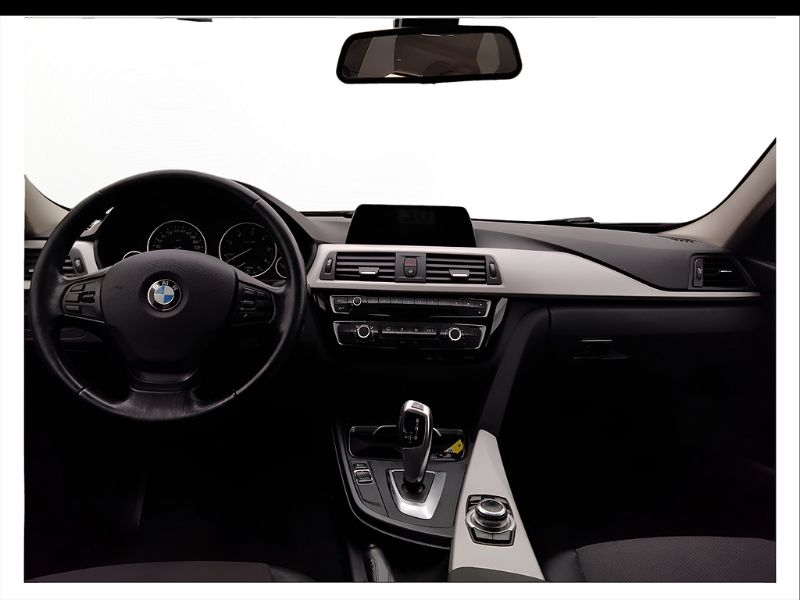 GuidiCar - BMW Serie 3 F31 2015 Touring 2015 320d Touring Business Advantage auto Usato