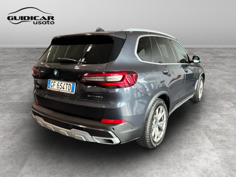 GuidiCar - BMW X5 2021 X5 xdrive45e xLine auto Usato