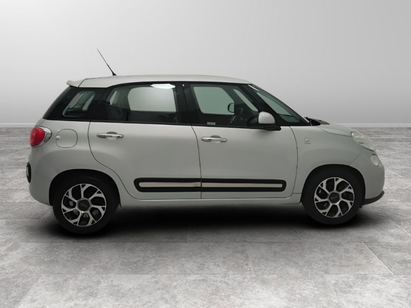 GuidiCar - FIAT 500 2017 500L 1.3 mjt Lounge 95cv dualogic Usato