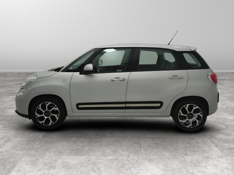 GuidiCar - FIAT 500 2017 500L 1.3 mjt Lounge 95cv dualogic Usato