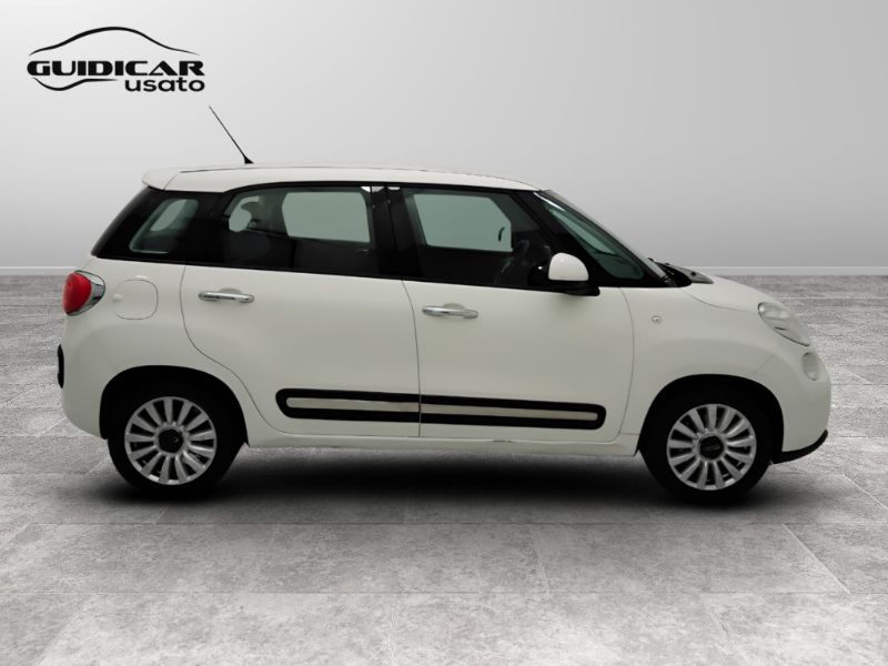 GuidiCar - FIAT 500L 2012 2013 500L 1.4 Lounge 95cv Usato