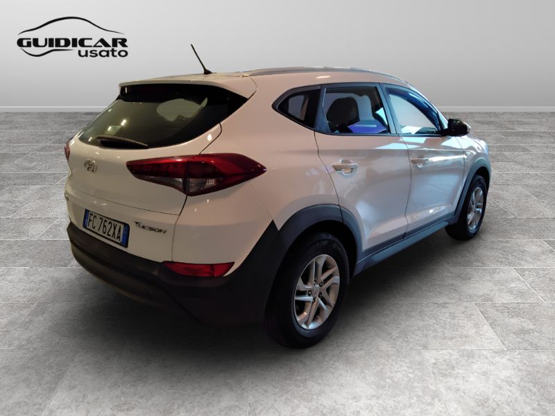 GuidiCar - HYUNDAI Tucson II 2015 2016 Tucson 1.6 gdi Comfort 2wd Usato