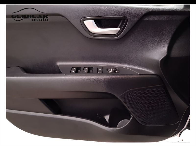 GuidiCar - KIA Rio 2019 Rio 1.2 Evolution Gpl 82cv Usato