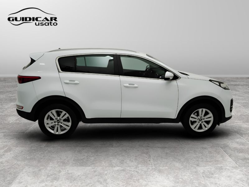 GuidiCar - KIA sportage 2016 Sportage 1.7 crdi Cool 2wd 115cv Usato