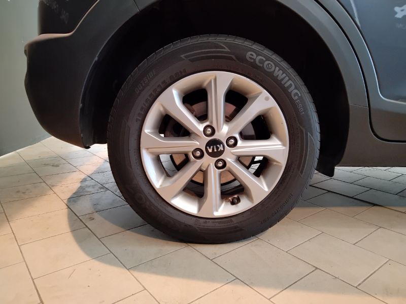 GuidiCar - KIA Stonic 2019 Stonic - Stonic 1.4 MPI EcoGPL Style Usato