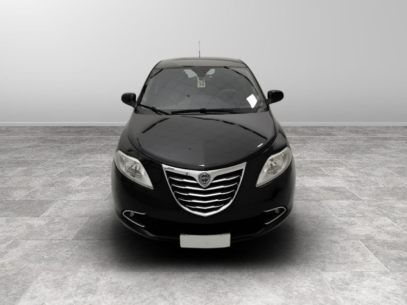 GuidiCar - LANCIA Ypsilon III 2011 2011 Ypsilon 1.2 8v Silver s&s 69cv Usato