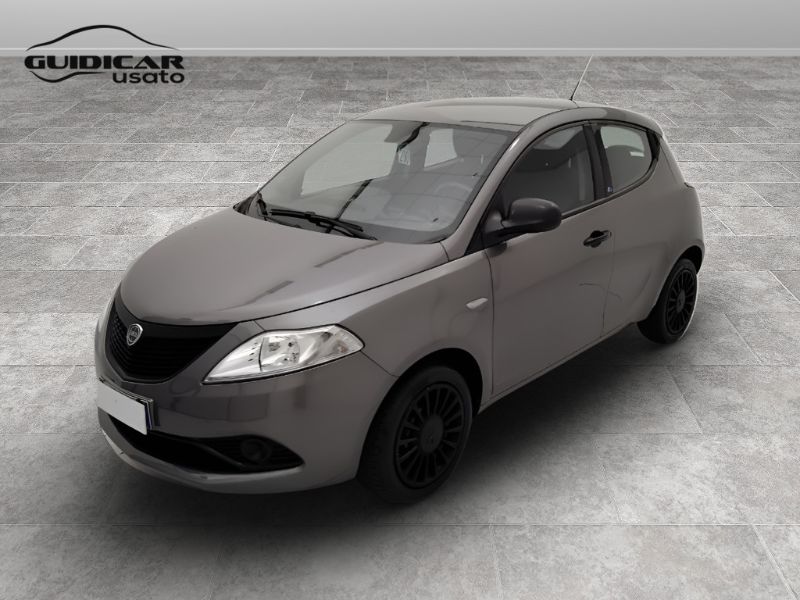 GuidiCar - LANCIA Ypsilon III 2015 2018 Ypsilon 1.2 Elefantino Blu s&s 69cv my19 Usato