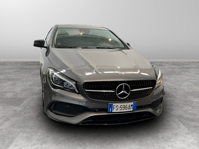 GuidiCar - Mercedes CLA 2019 CLA 200 d Premium 4matic auto FL Usato