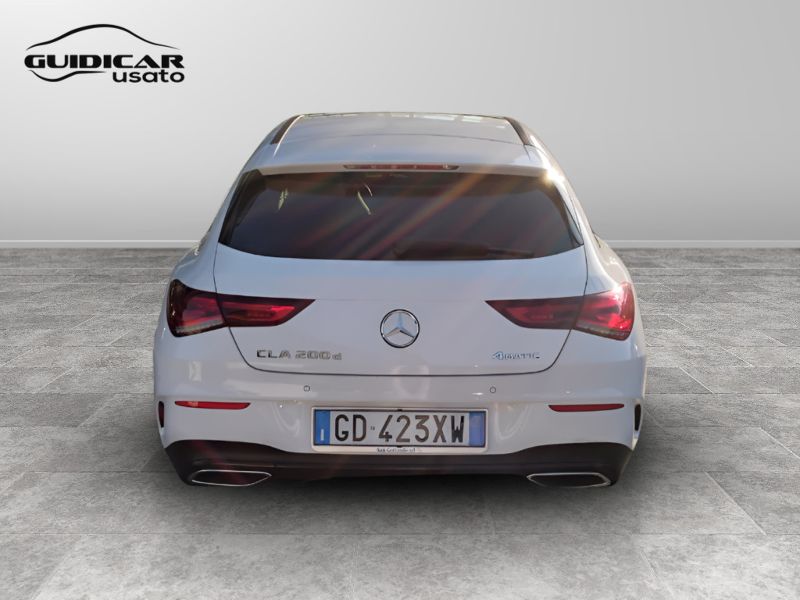 GuidiCar - Mercedes CLA 2021 CLA Shooting Brake 200 d Premium 4matic auto Usato