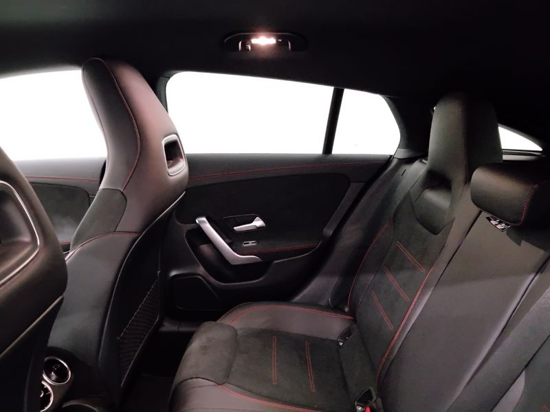 GuidiCar - Mercedes CLA 2021 CLA Shooting Brake 200 d Premium auto Usato