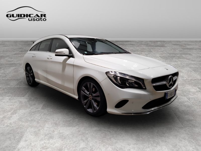 GuidiCar - Mercedes CLA 2017 CLA Shooting Brake 220 d Sport auto FL Usato