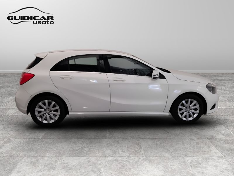 GuidiCar - Mercedes Classe a 2015 A 160 cdi Executive E6 Usato