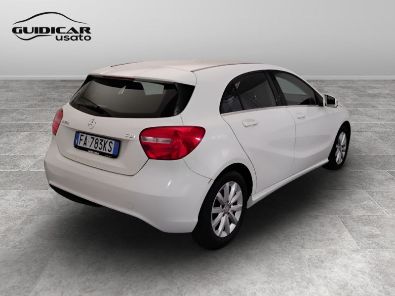 GuidiCar - Mercedes Classe a 2015 A 160 cdi Executive E6 Usato