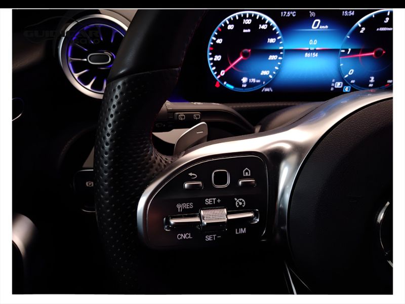 GuidiCar - Mercedes Classe a 2022 A 220 d Premium 4matic auto Usato