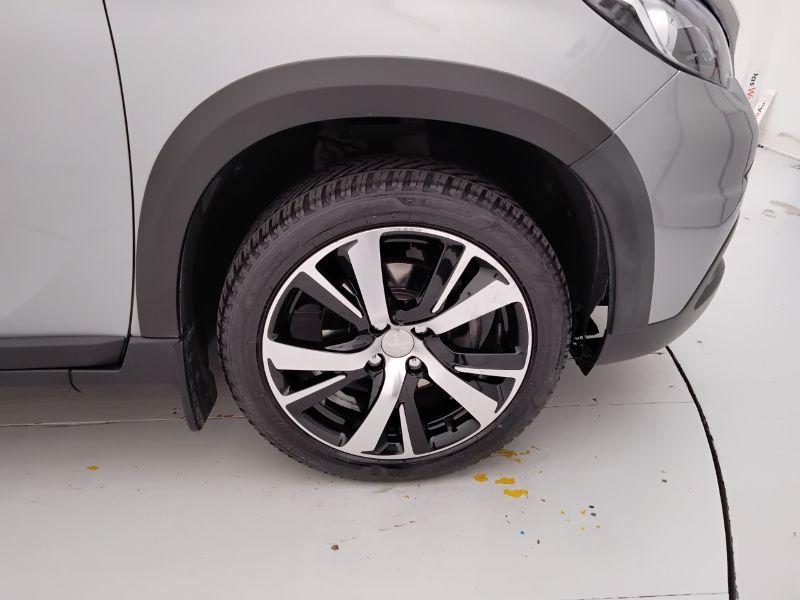 GuidiCar - PEUGEOT 2008 2016 2008 1.2 puretech t. Allure s&s 110cv eat6 my16 Usato