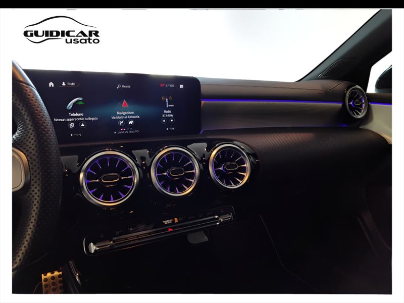 GuidiCar - Mercedes Classe a 2022 A 180 d Premium auto Usato