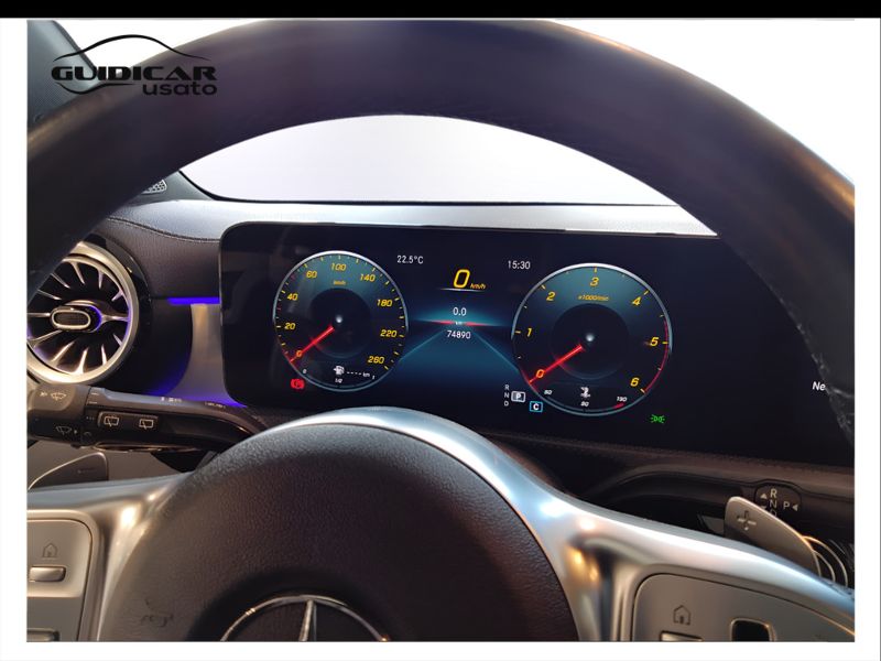 GuidiCar - Mercedes Classe a 2022 A 180 d Premium auto Usato