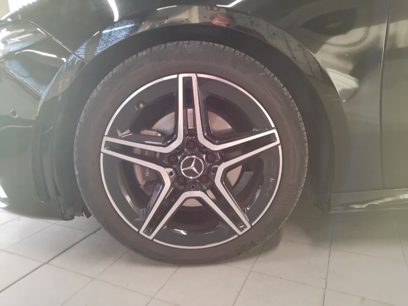 GuidiCar - Mercedes Classe a 2022 A 180 d Premium Night edition auto Usato