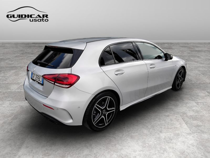 GuidiCar - Mercedes Classe a 2022 A 180 d Premium Night edition auto Usato