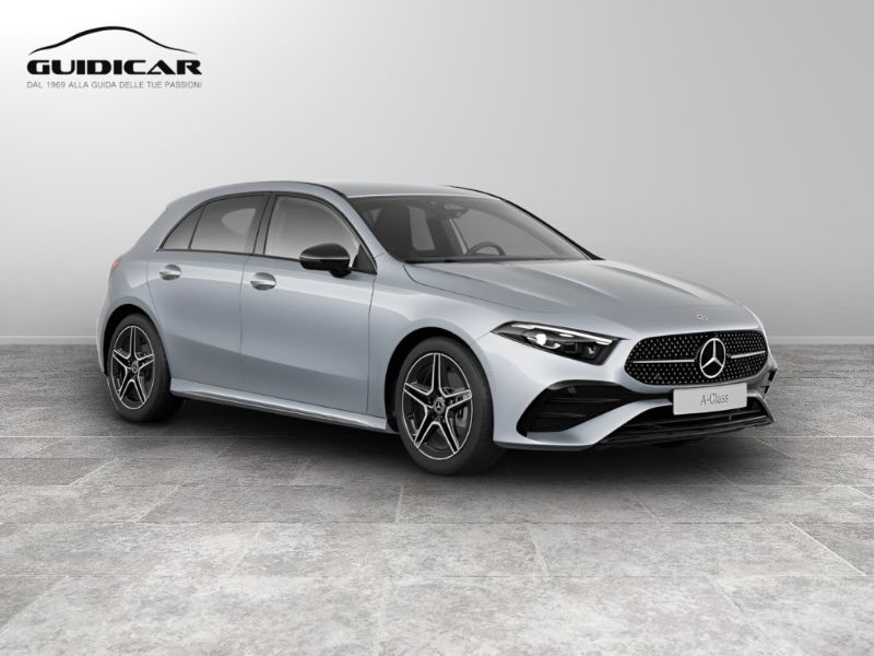 GuidiCar - MERCEDES BENZ Classe a 1 A 180 Sport auto Nuovo