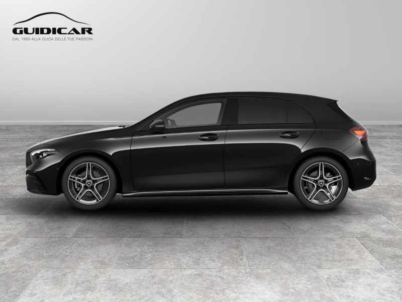 GuidiCar - MERCEDES BENZ Classe a 1 A 180 d Automatic AMG Line ADVANCED Nuovo