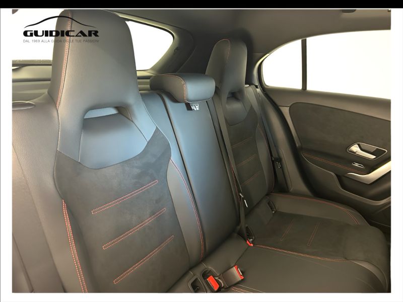 GuidiCar - MERCEDES BENZ Classe a 1 A 180 d Automatic AMG Line ADVANCED Nuovo
