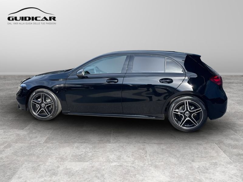 GuidiCar - MERCEDES BENZ Classe a 1 A 180 d Automatic AMG Line ADVANCED Nuovo