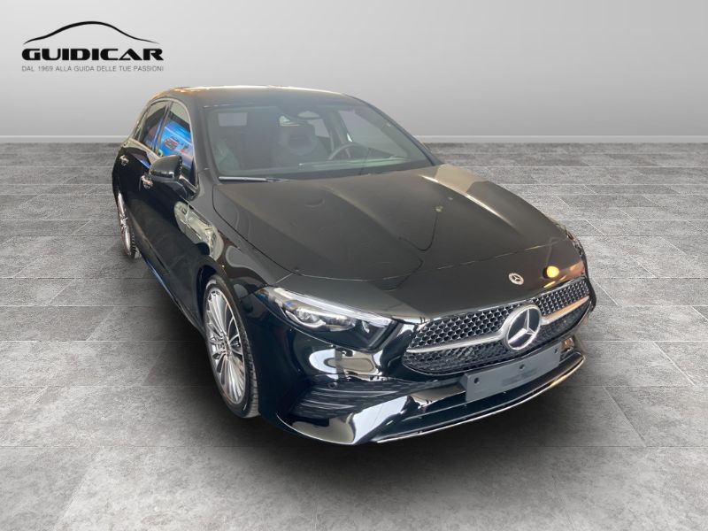 GuidiCar - MERCEDES BENZ CLASSE A 1 A 180 d Automatic Nuovo