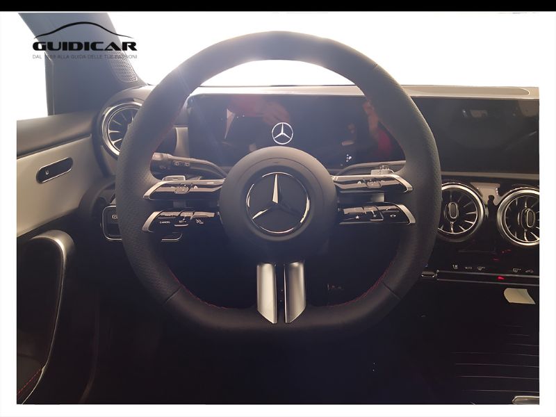 GuidiCar - MERCEDES BENZ CLASSE A 1 A 180 d Automatic Nuovo