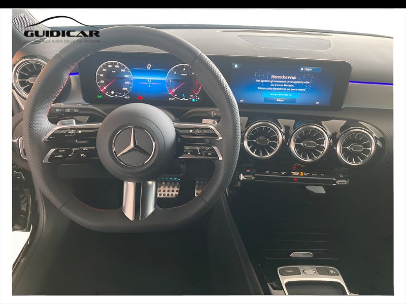 GuidiCar - MERCEDES BENZ CLASSE A 1 A 180 d Automatic Nuovo