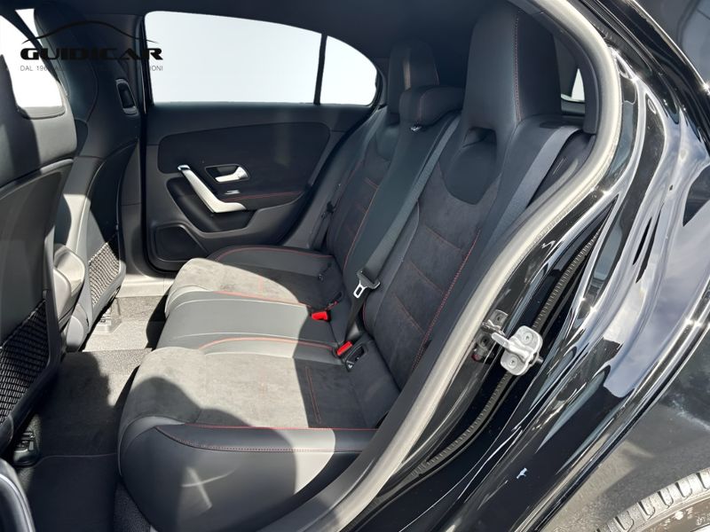 GuidiCar - MERCEDES BENZ Classe a 1 A 180 d Automatic AMG Line ADVANCED Nuovo