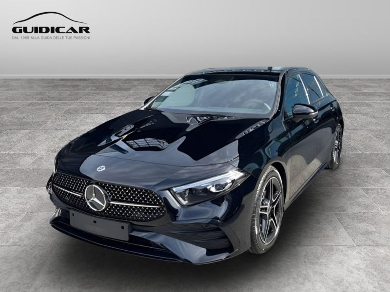 GuidiCar - MERCEDES BENZ Classe a 1 A 180 d Automatic AMG Line ADVANCED Nuovo