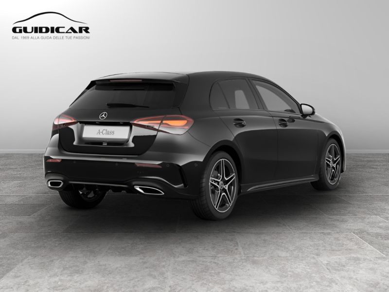 GuidiCar - MERCEDES BENZ Classe a 1 A 180 d Automatic AMG Line ADVANCED Nuovo