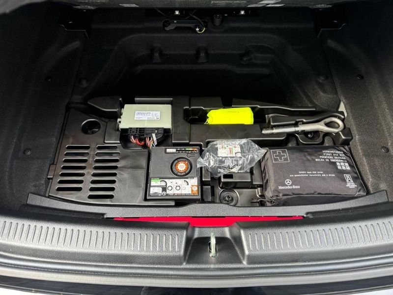 GuidiCar - MERCEDES BENZ Classe a 1 A 180 d Automatic AMG Line ADVANCED Nuovo