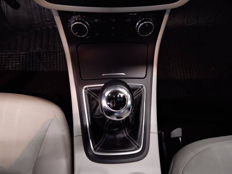 GuidiCar - Mercedes Classe b 2013 B 180 cdi BE Premium Usato