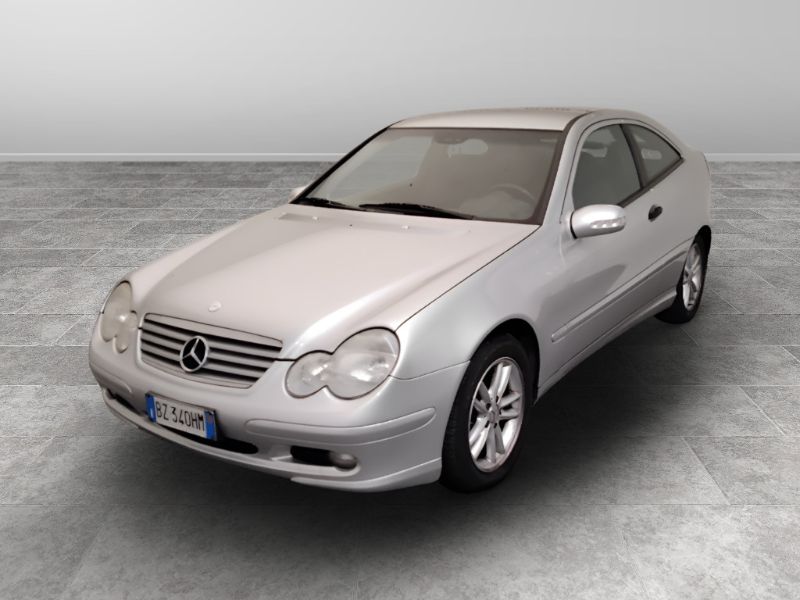 GuidiCar - Mercedes Classe C Sportcoupe 2002 C SportCoupe 220 cdi Usato