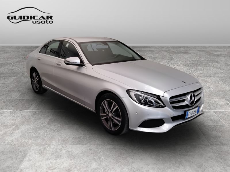 GuidiCar - Mercedes Classe C-W205 2014 Berlina 2018 C 220 d (BT) Sport auto Usato