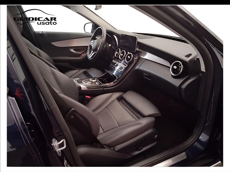 GuidiCar - Mercedes Classe C-W205 2018 Berlina 2019 C 220 d Sport Plus auto Usato