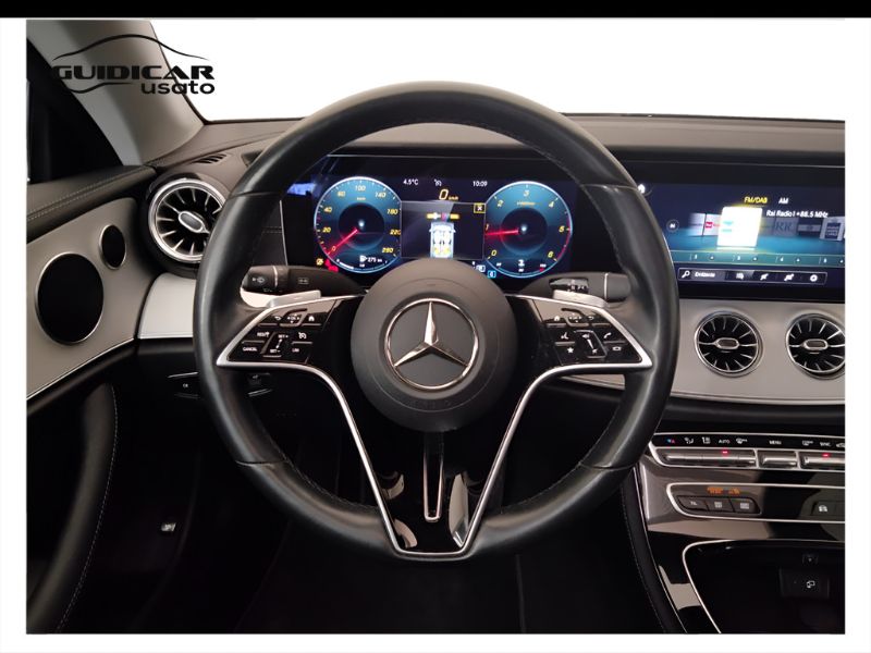 GuidiCar - Mercedes Classe E 2022 E Coupe 220 d Sport 4matic auto Usato