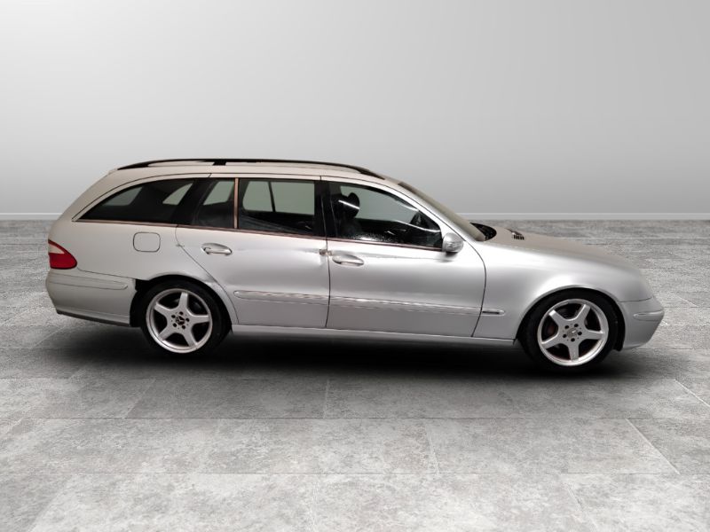 GuidiCar - Mercedes Classe E 2003 E SW 320 cdi Elegance Usato