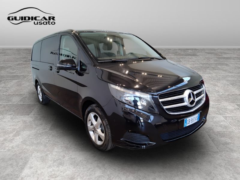 GuidiCar - Mercedes Classe V 2014---> 2020 Classe V     (W447) - V 220 d Automatic Rise Business Long Usato