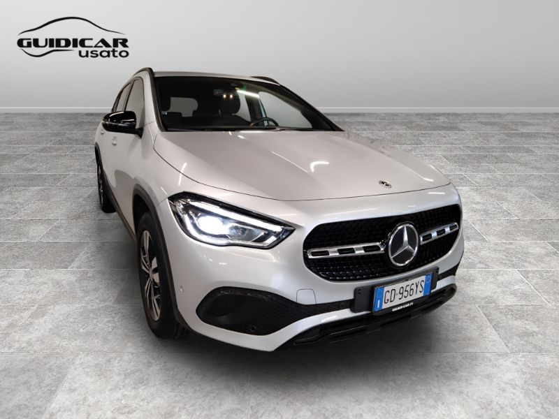 GuidiCar - Mercedes GLA-H247 2020 2021 GLA 200 d Sport 4matic auto Usato